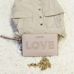 Michael Kors Md. Gusset Love Wristlet Wallet